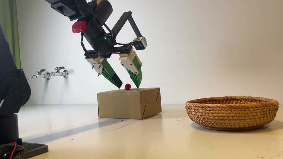 VisualForce compliant gripper picking a berry